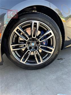 بی ئێم دەبڵیو سیریەس 5